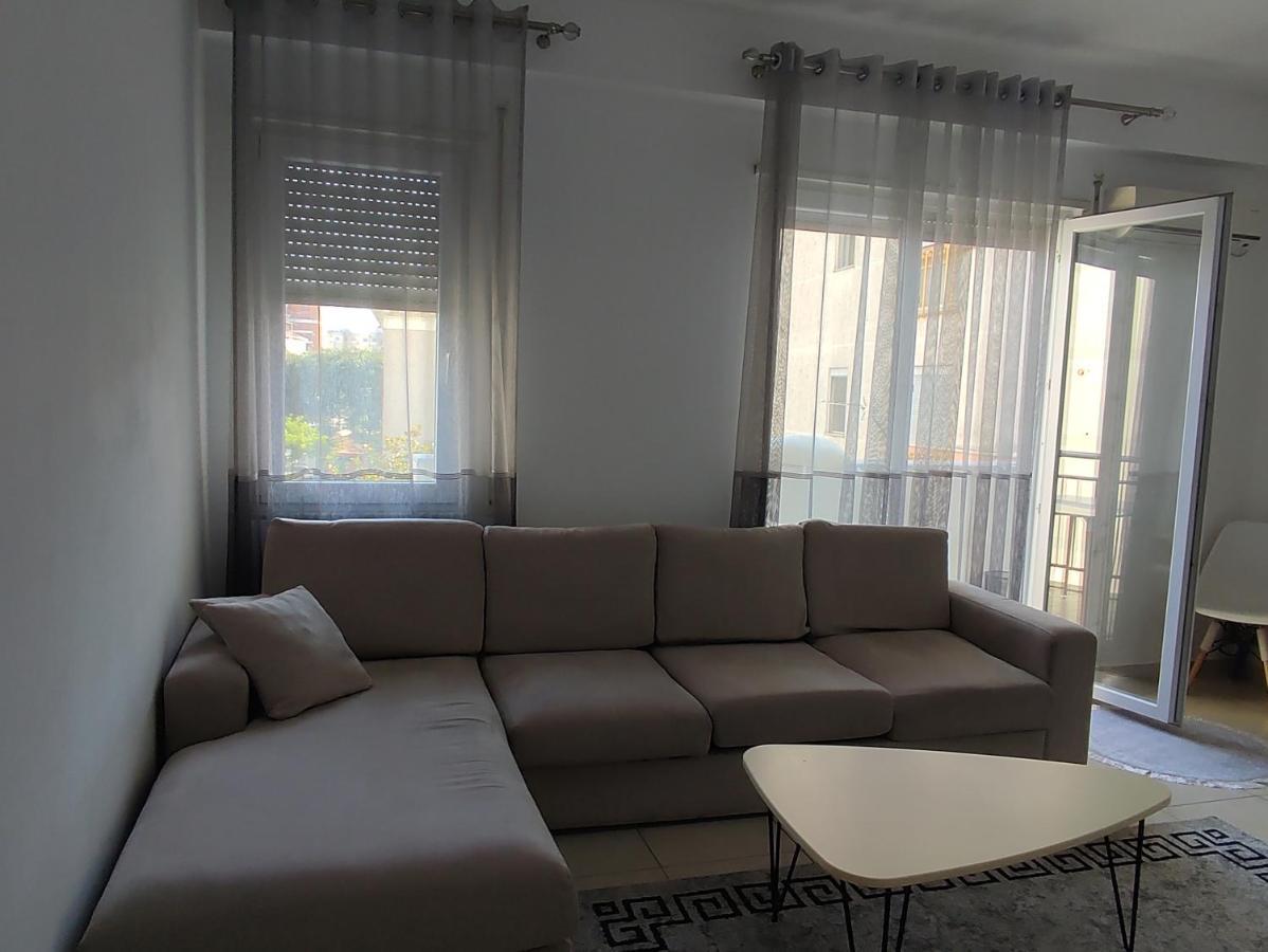 Comfy City Center Apartment شكودر المظهر الخارجي الصورة