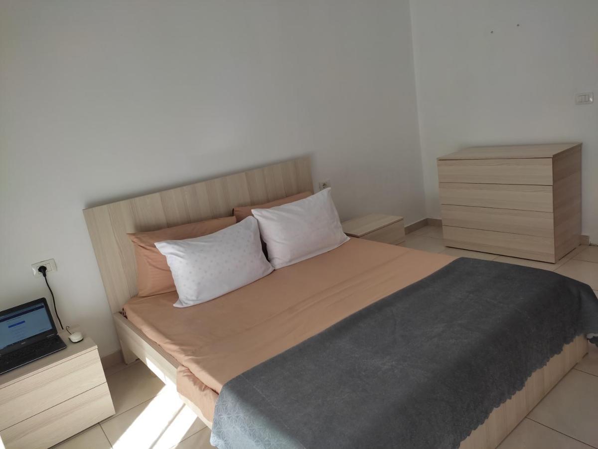 Comfy City Center Apartment شكودر المظهر الخارجي الصورة