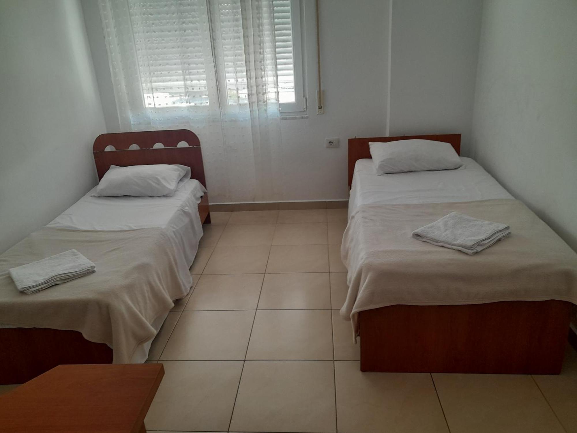 Comfy City Center Apartment شكودر المظهر الخارجي الصورة